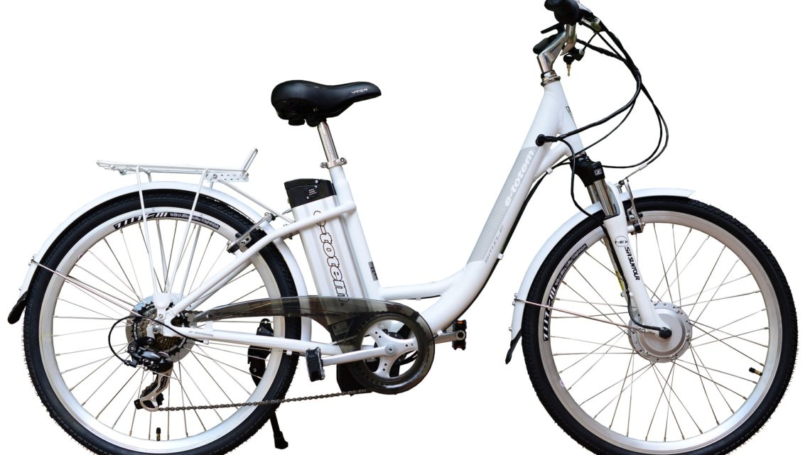 Comment choisir son premier vélo électrique : un guide d’achat de vélos électriques Comment choisir son premier vélo électrique : un guide d’achat de vélos électriques